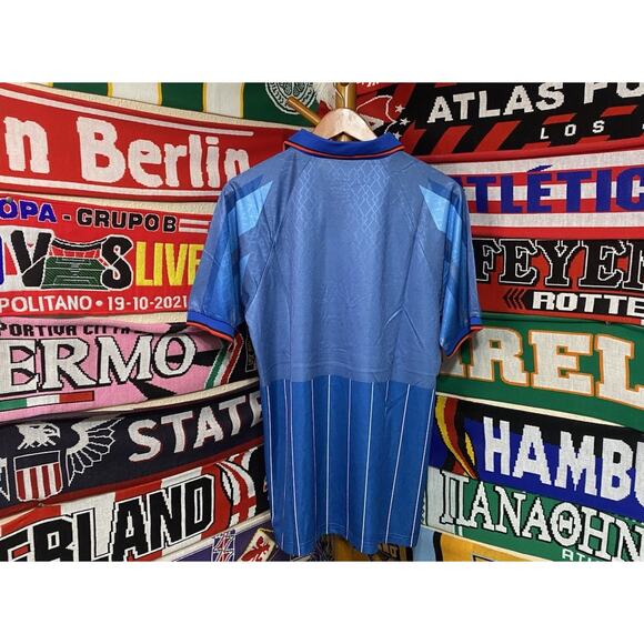 AC Milan | Men’s Large Retro 95/96 Third Kit Jersey - Picture 7 of 7